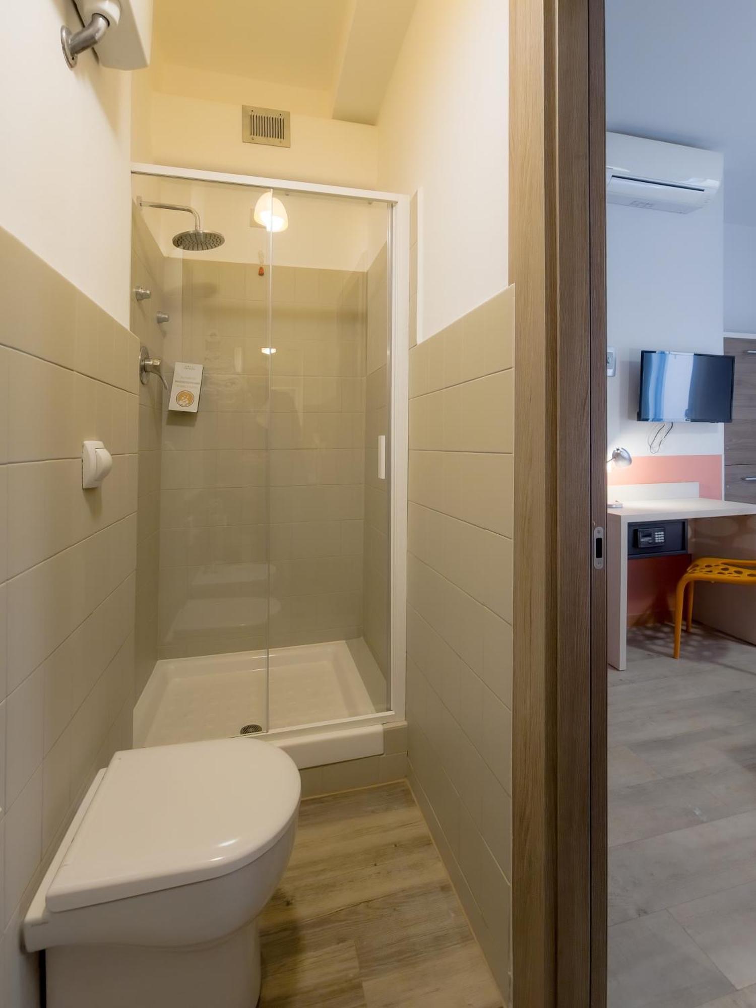 Hotel Nologo Genoa Luaran gambar